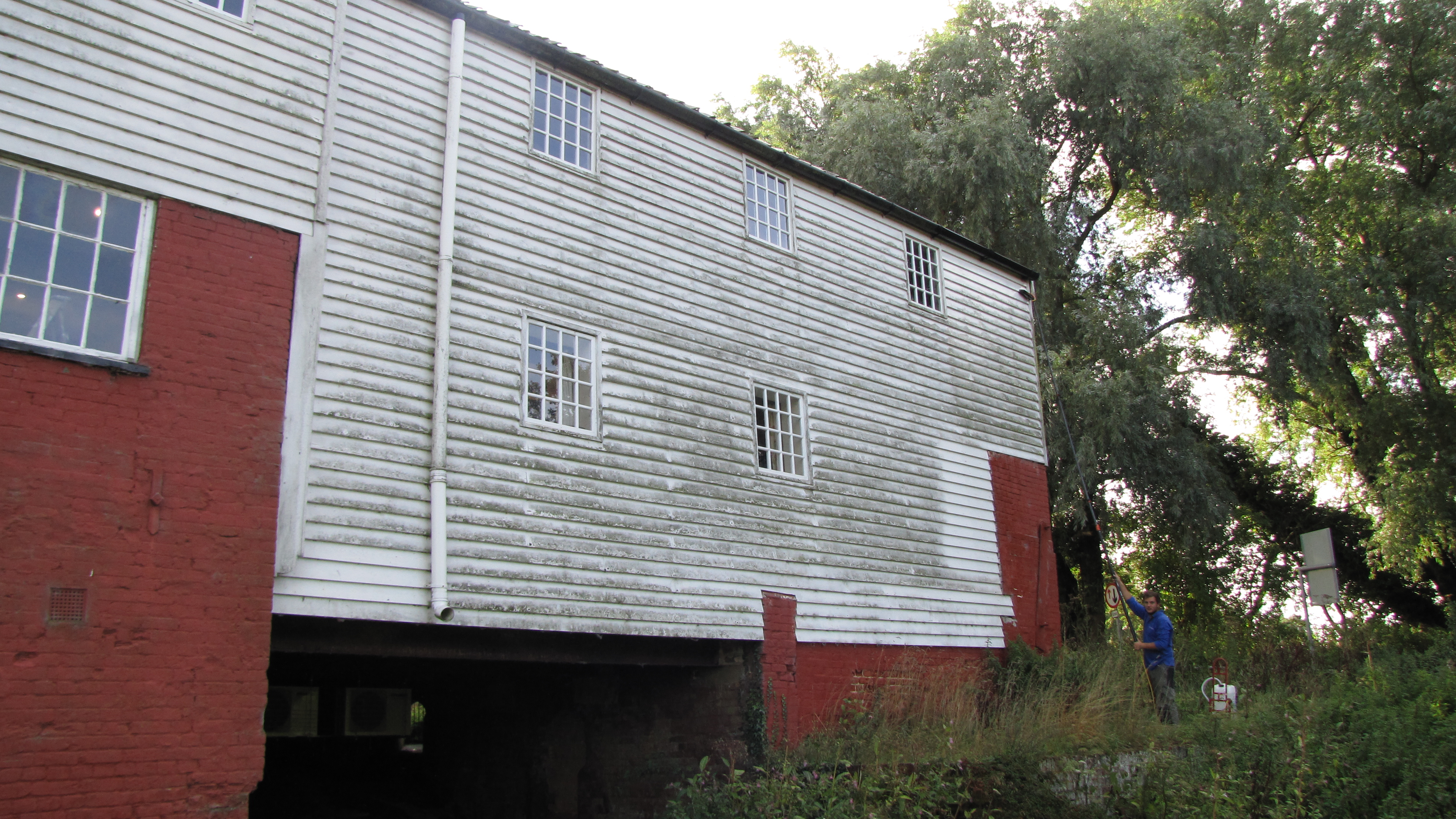 Exterior cleaning in South Norfolk