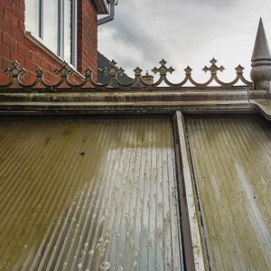 conservatory-cleaning-qqwW.jpg